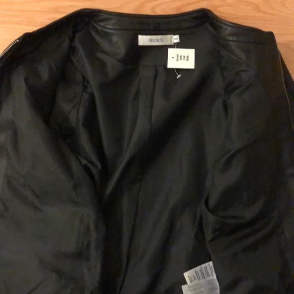 Ricki’s faux leather jacket , size M new with tags - Picture 7 of 8